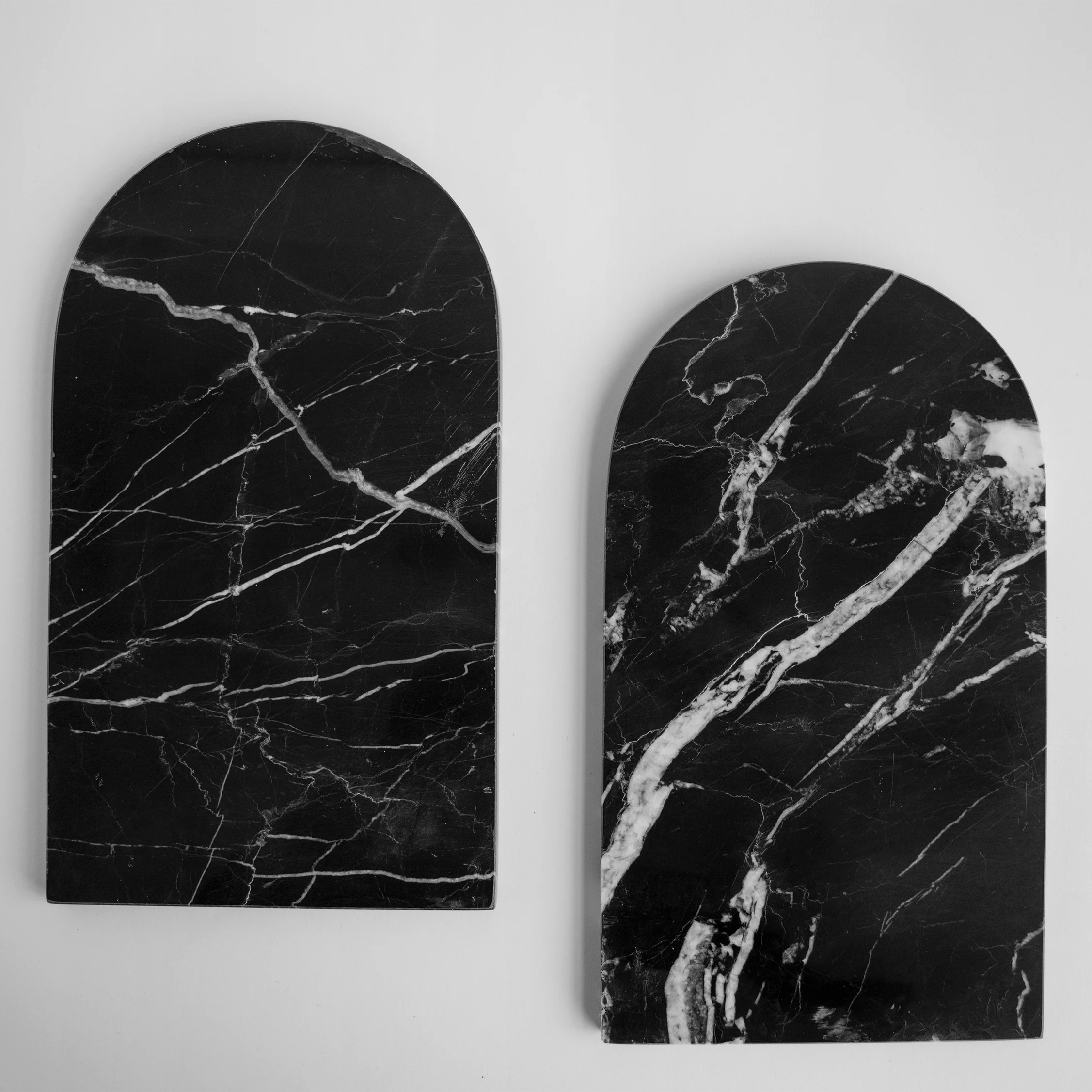 BLACK MARBLE ARCHED PLATTER - Image 3