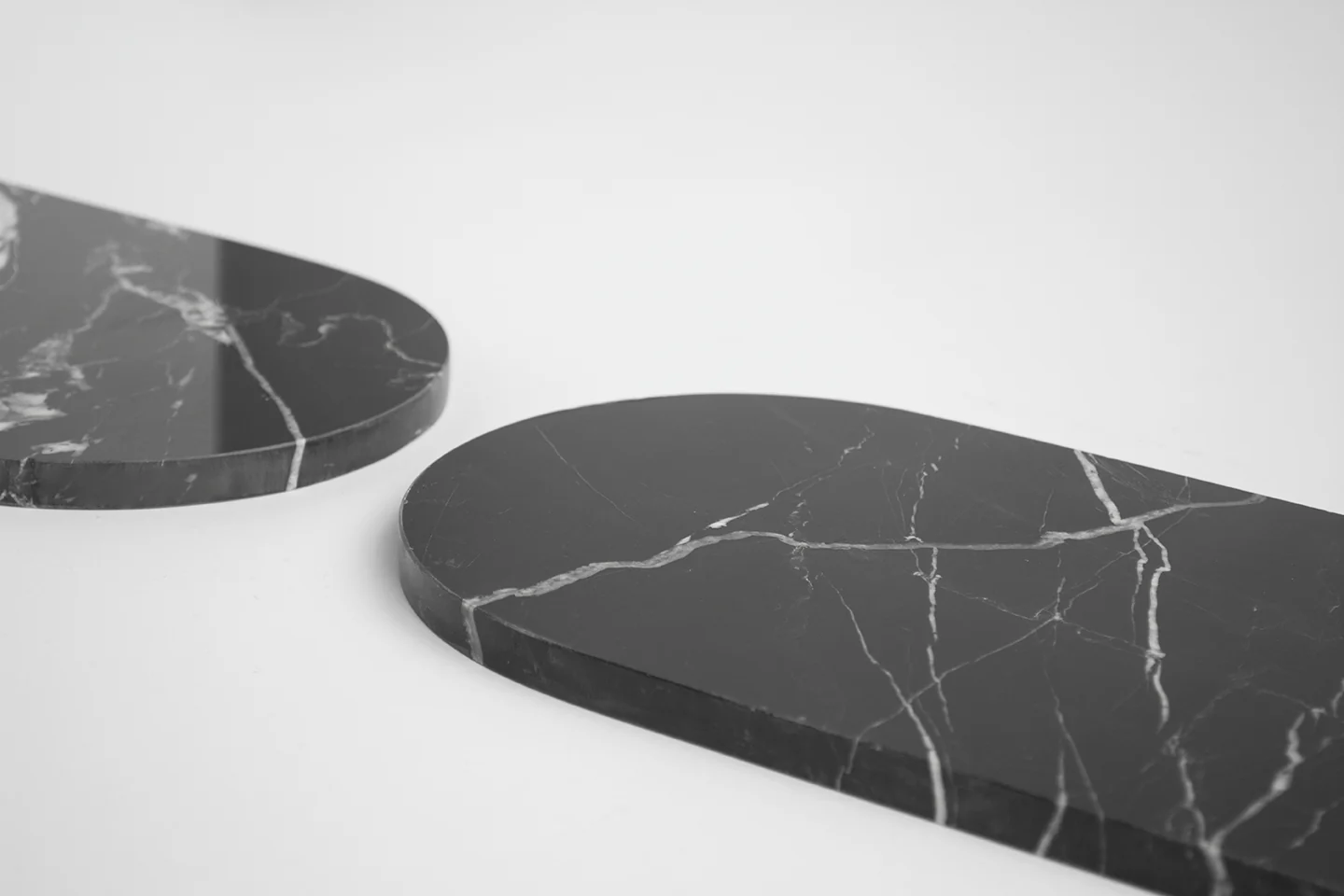 BLACK MARBLE ARCHED PLATTER - Image 5