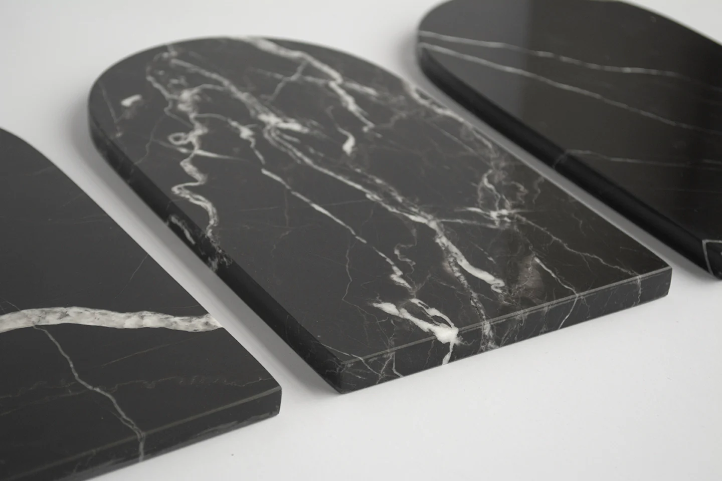 BLACK MARBLE ARCHED PLATTER SMALL - Image 5