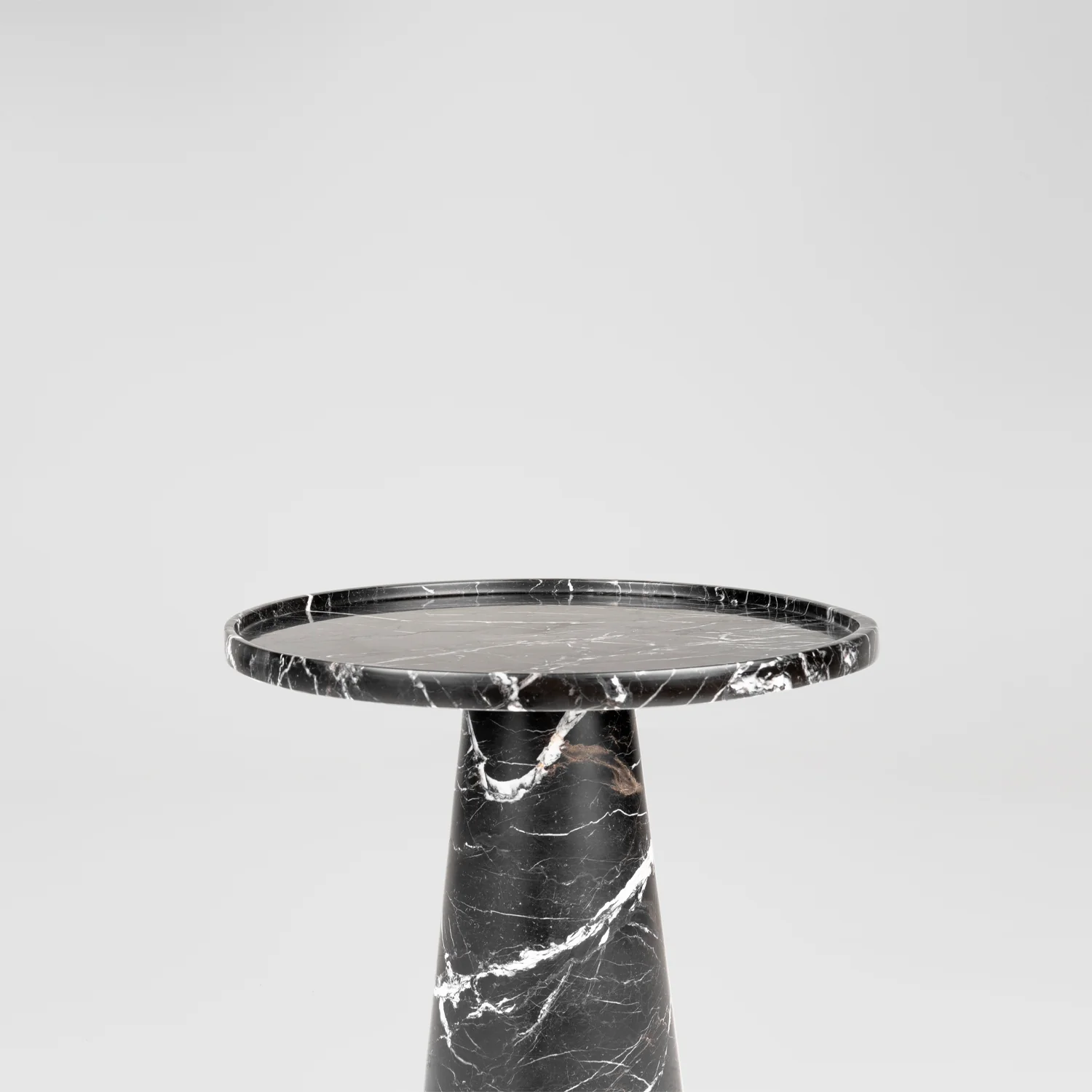 BLACK MARBLE CONE SIDE TABLE - Image 3