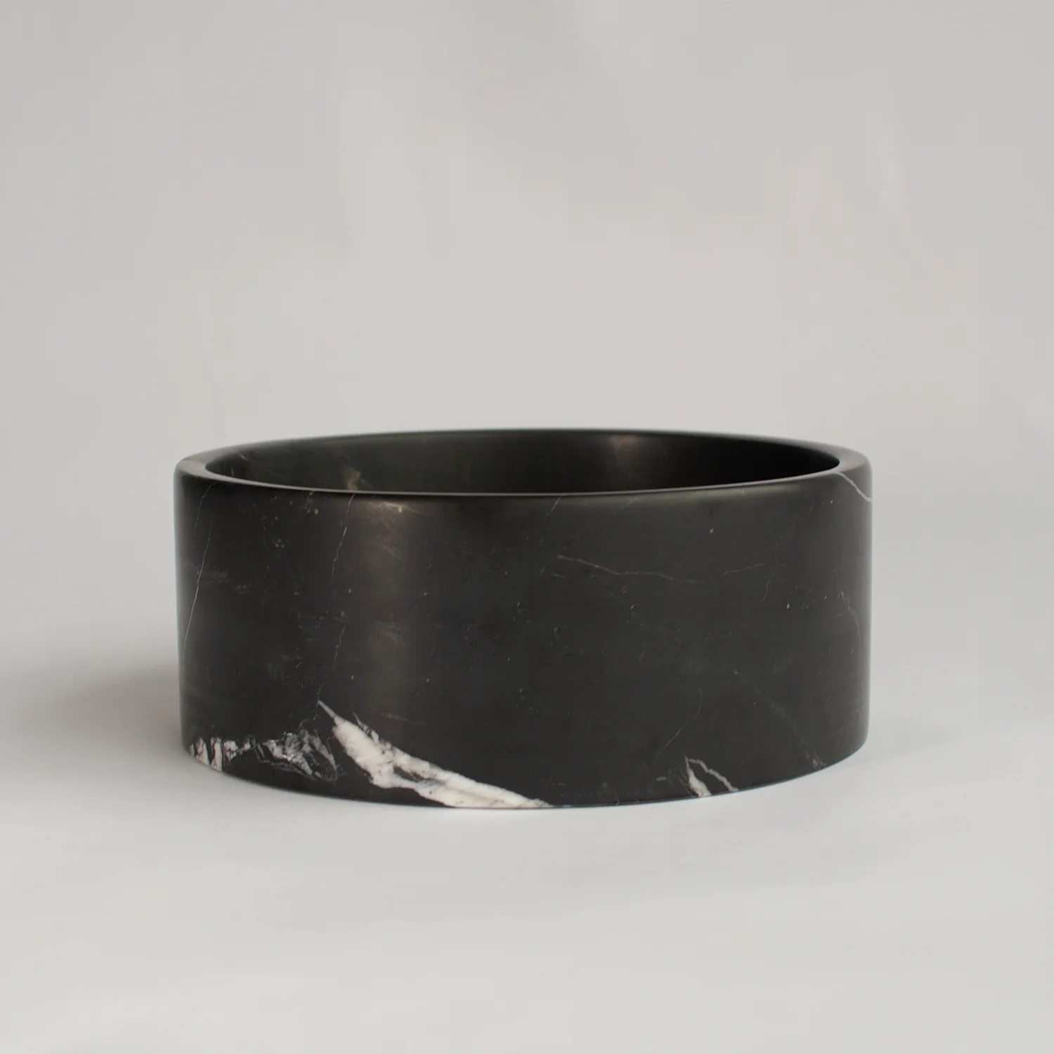BLACK MARBLE CYLINDER BOWL - Image 5