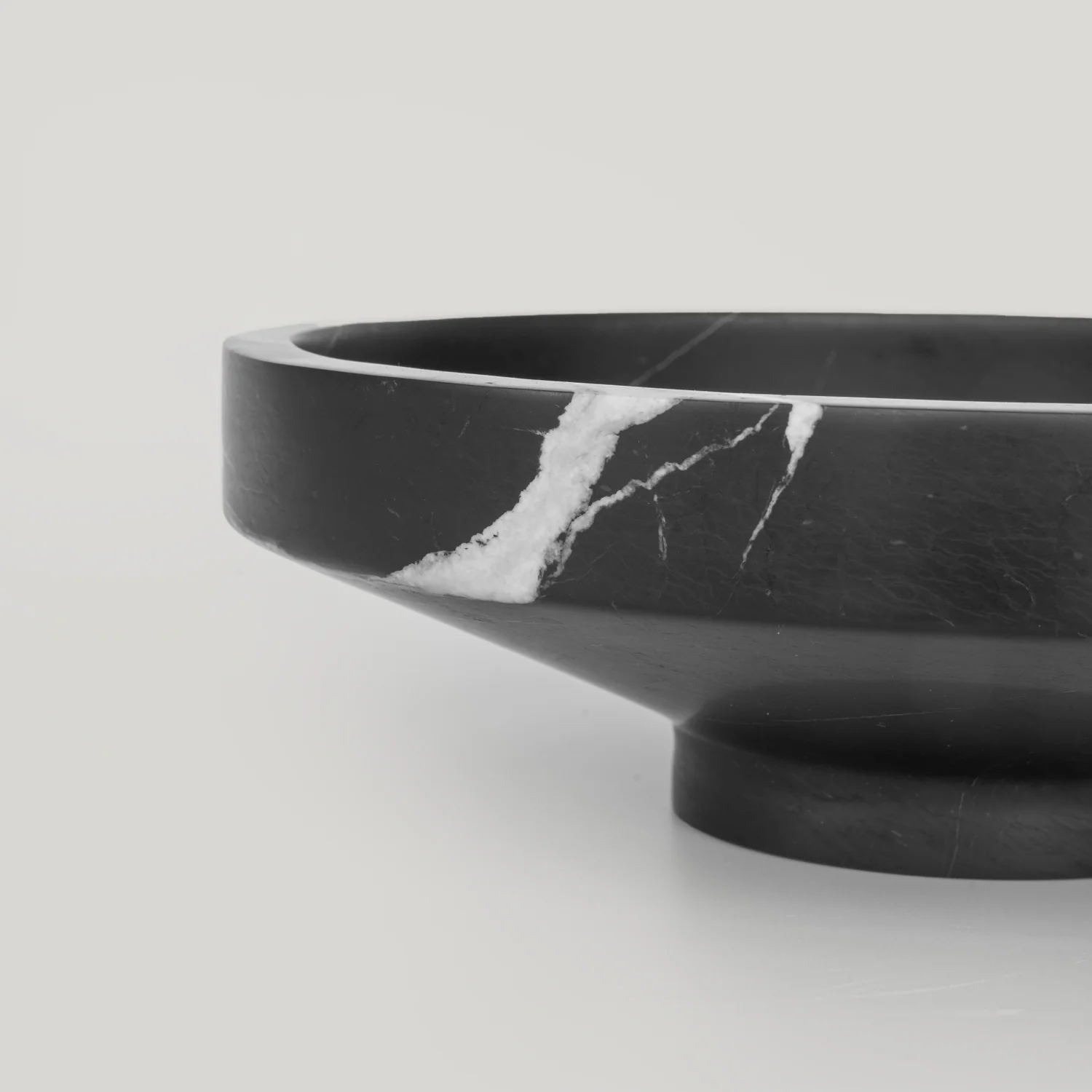 BLACK MARBLE NARROW BOWL - Image 3