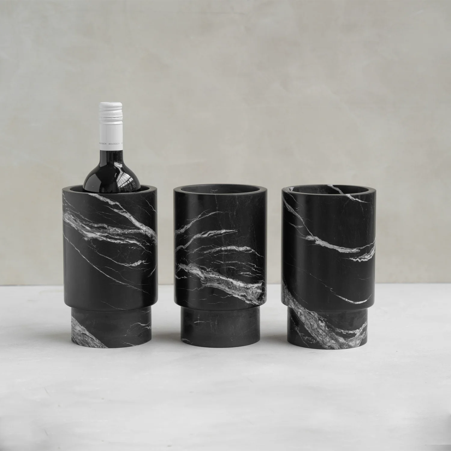 BLACK MARBLE VASE - WINE COOLER - Image 3