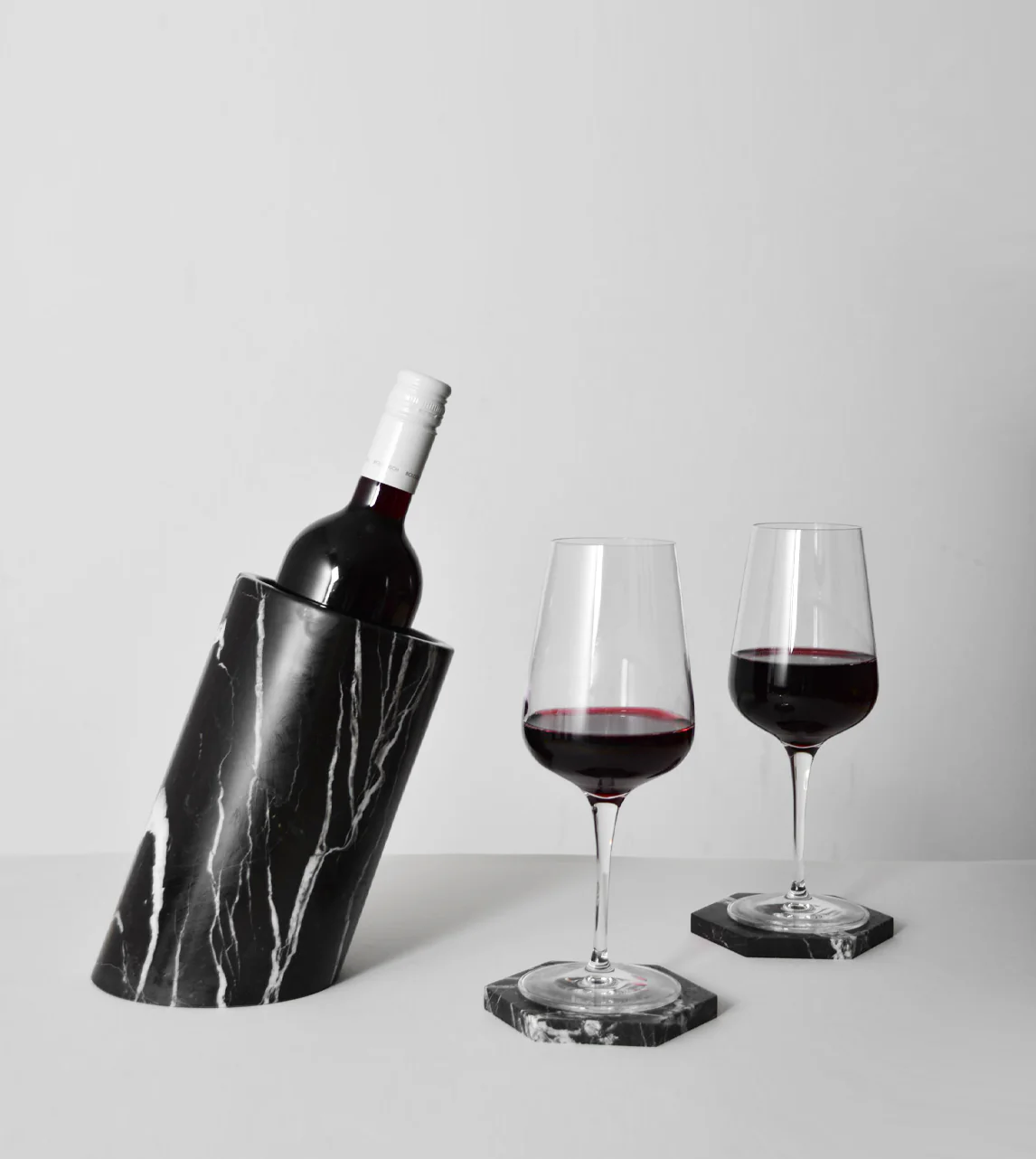 BLACK MARBLE ANGLED WINE COOLER - Image 2