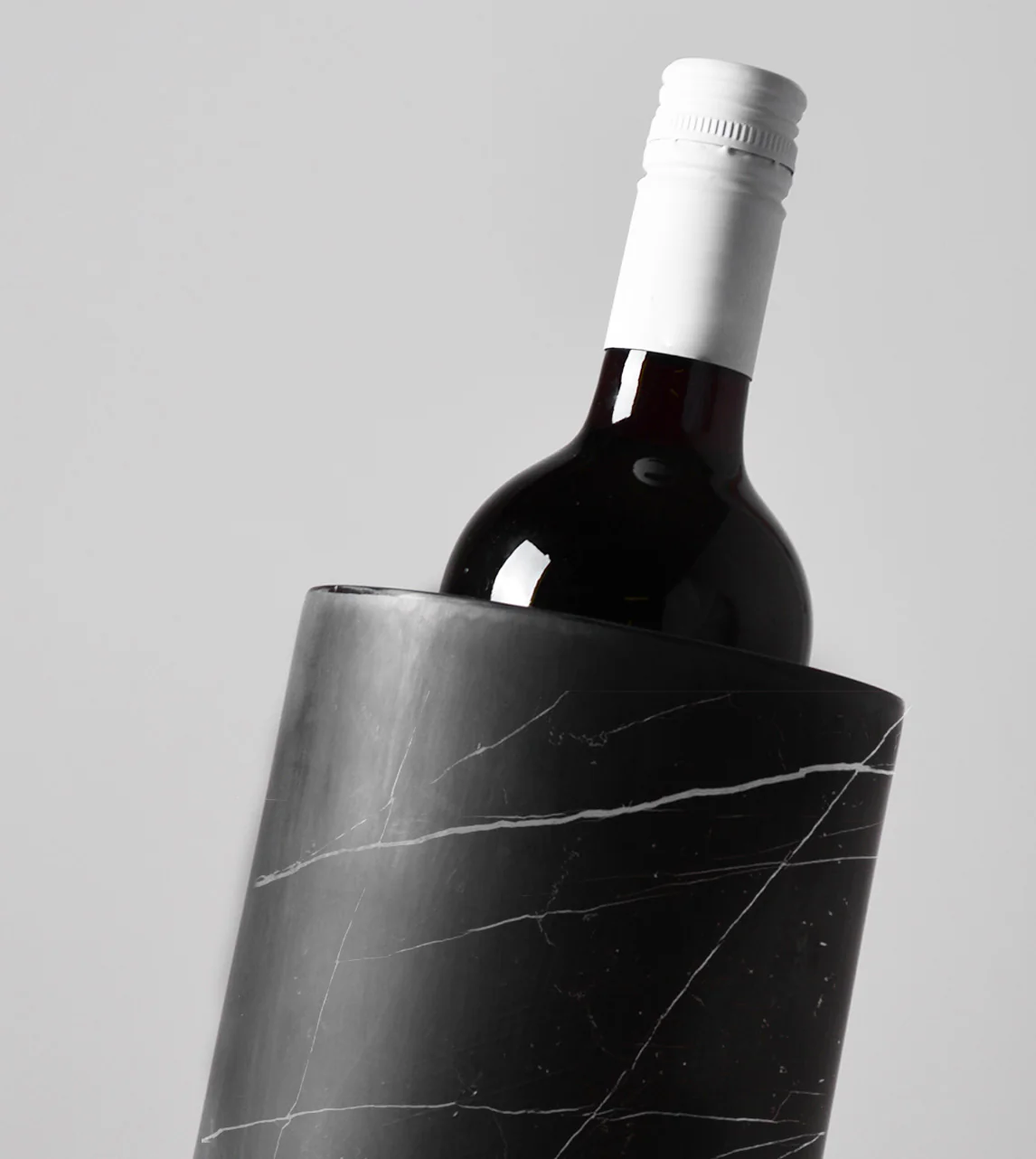 BLACK MARBLE ANGLED WINE COOLER - Image 5