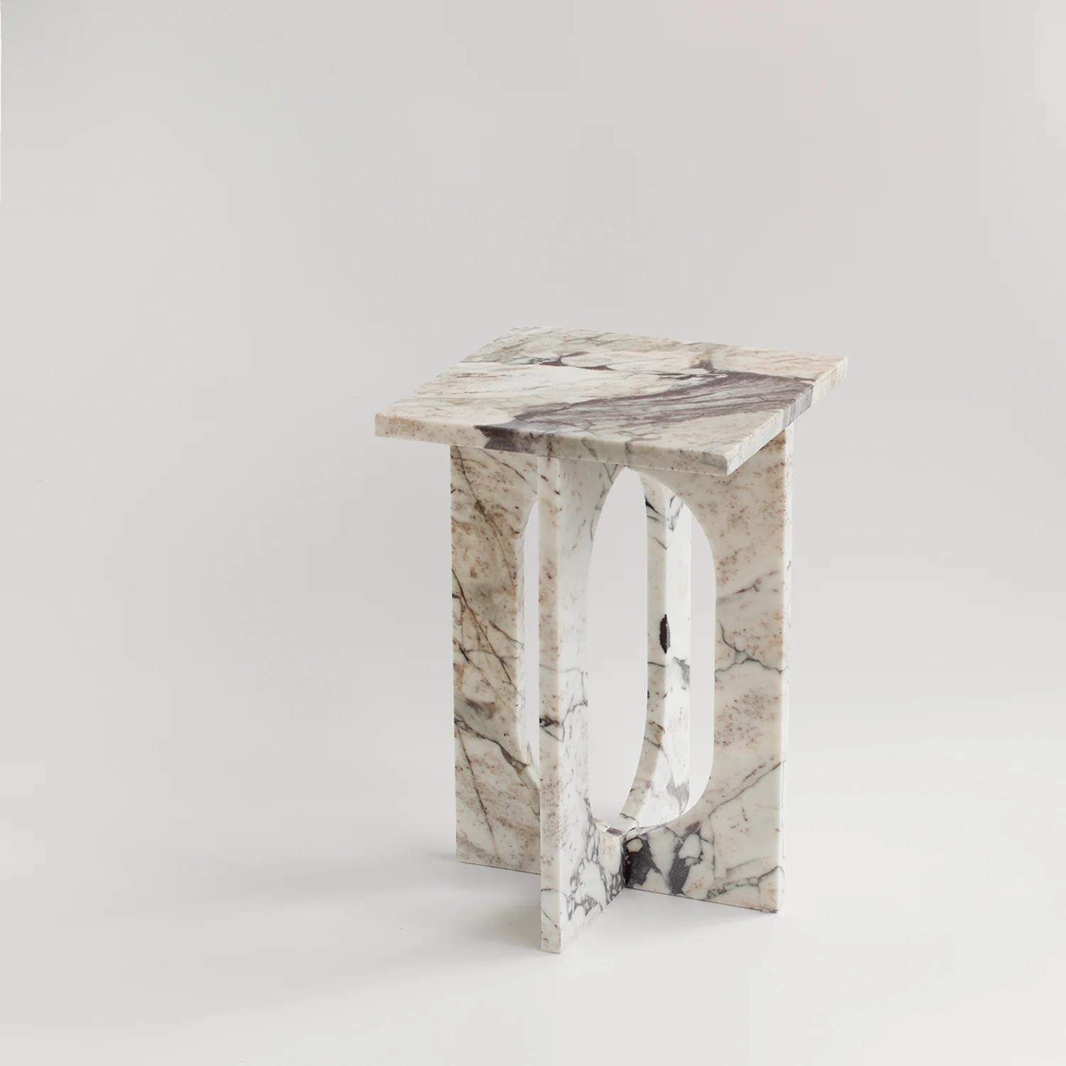 'BOND' SIDE TABLE - CALACATTA MARBLE - Image 3