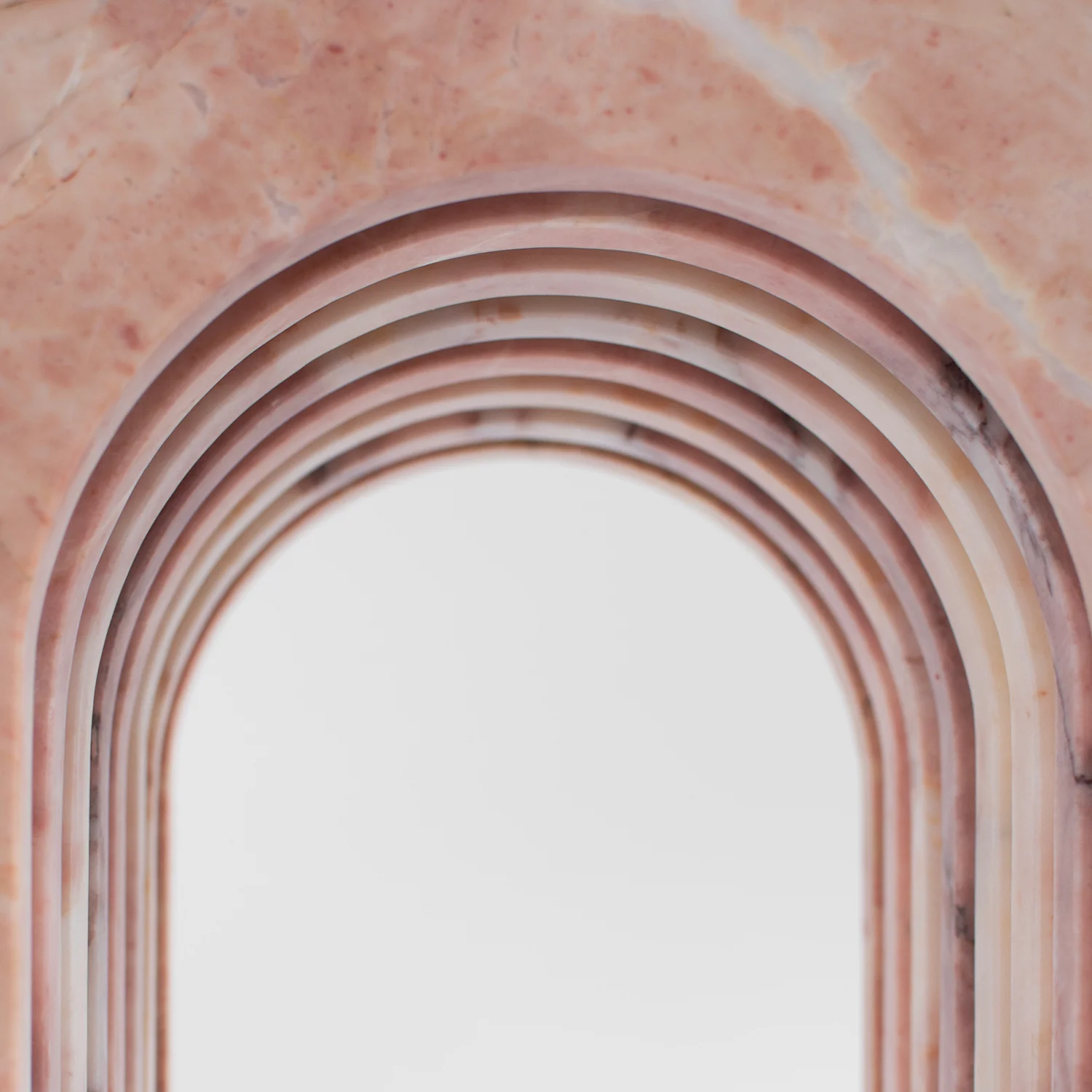 BALANCE PINK MARBLE SIDE TABLE - Image 7