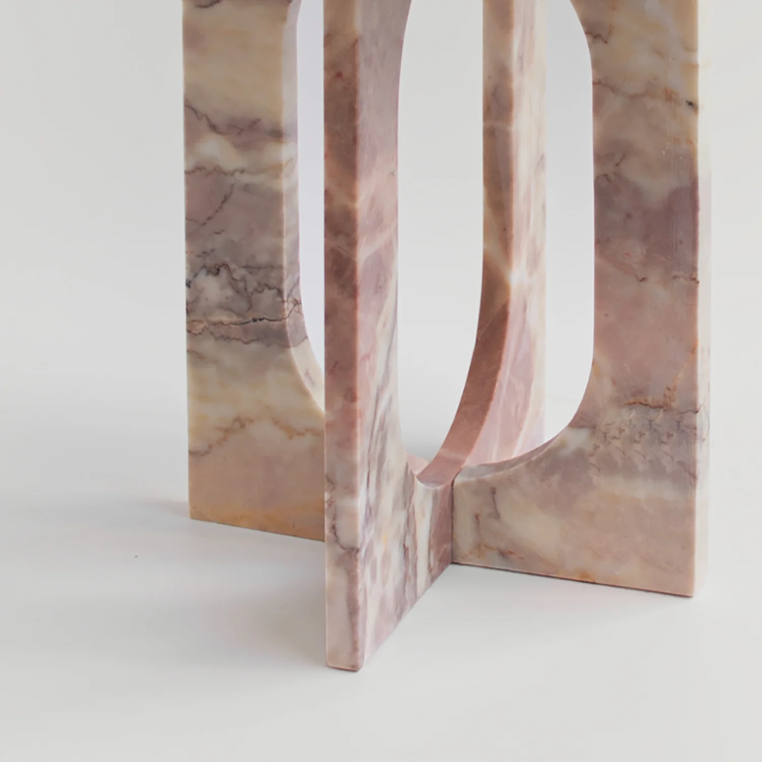 'BOND' SIDE TABLE - PINK MARBLE - Image 3