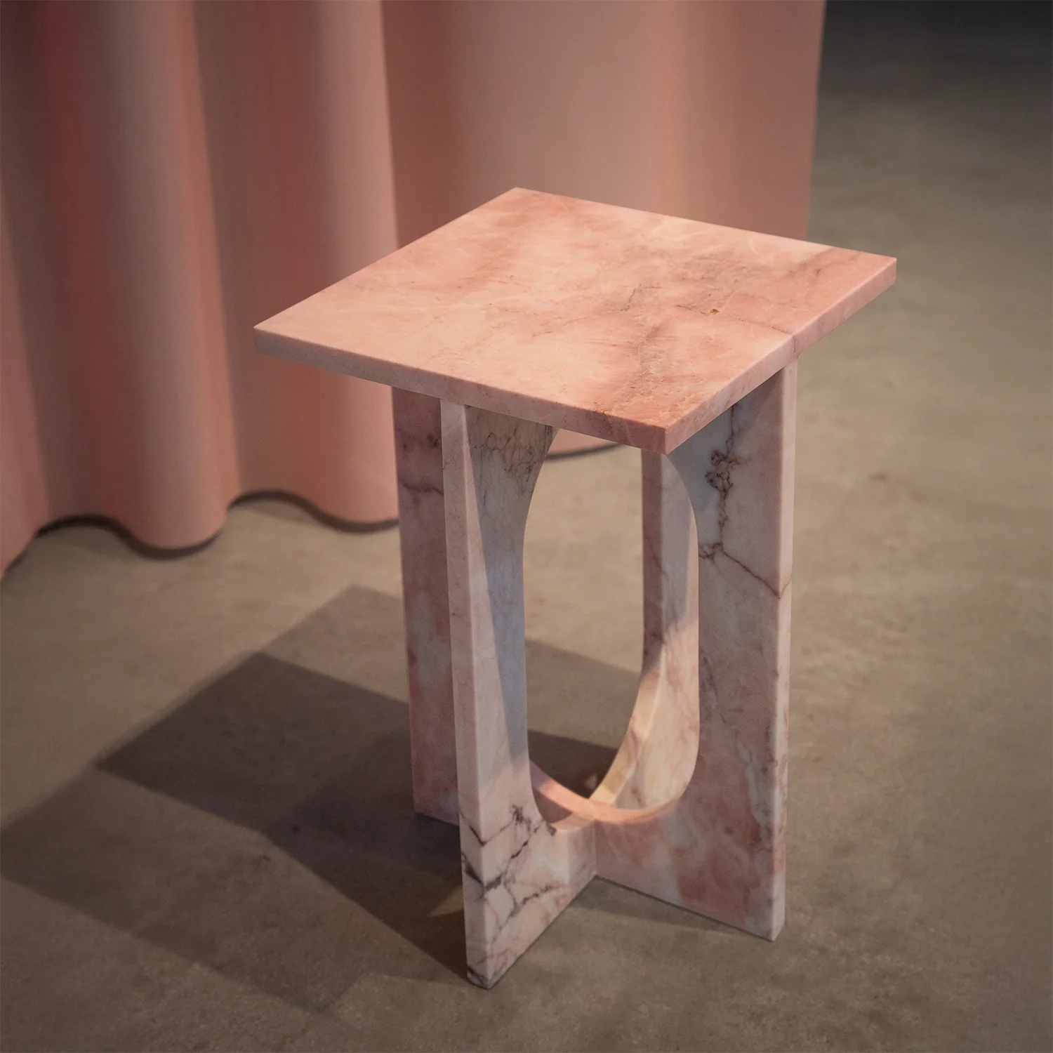 'BOND' SIDE TABLE - PINK MARBLE - Image 6