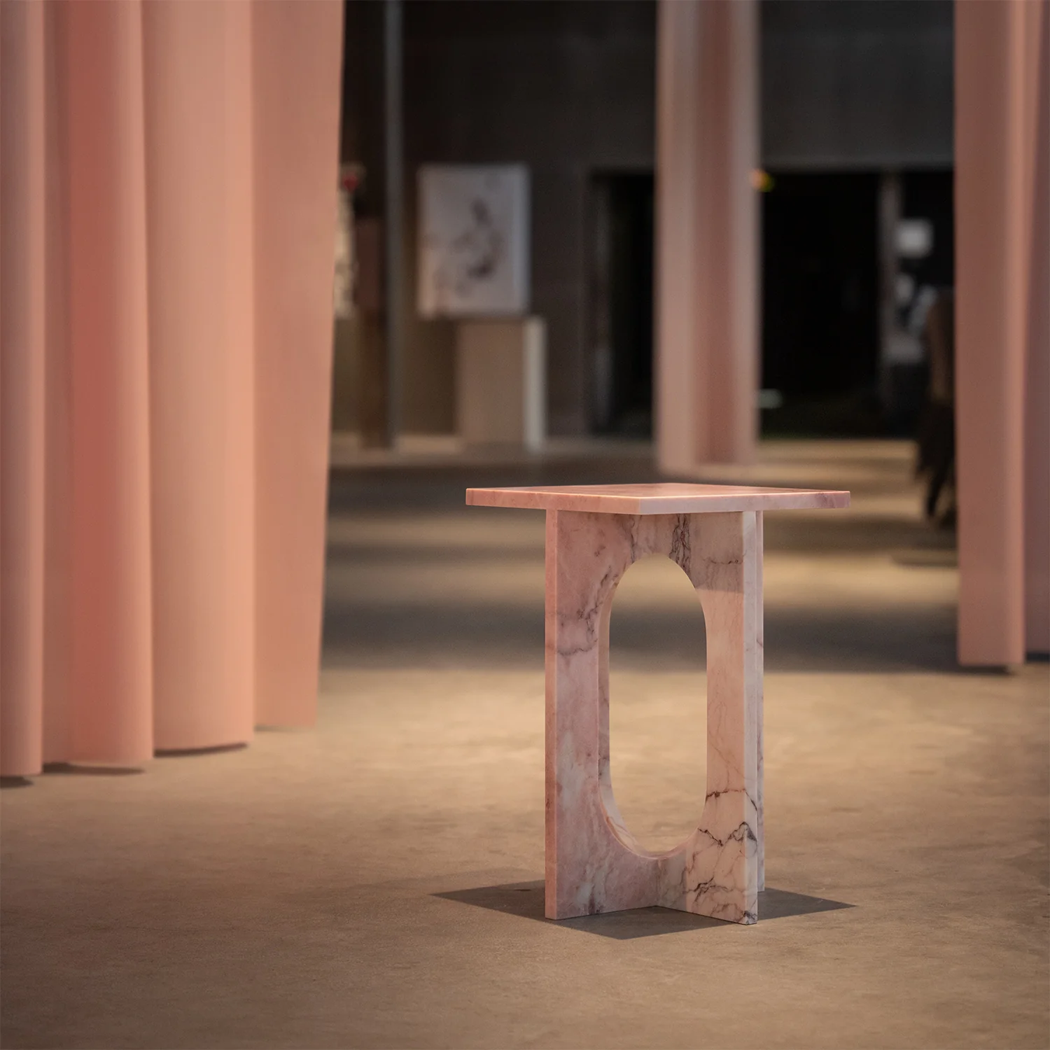 'BOND' SIDE TABLE - PINK MARBLE - Image 8
