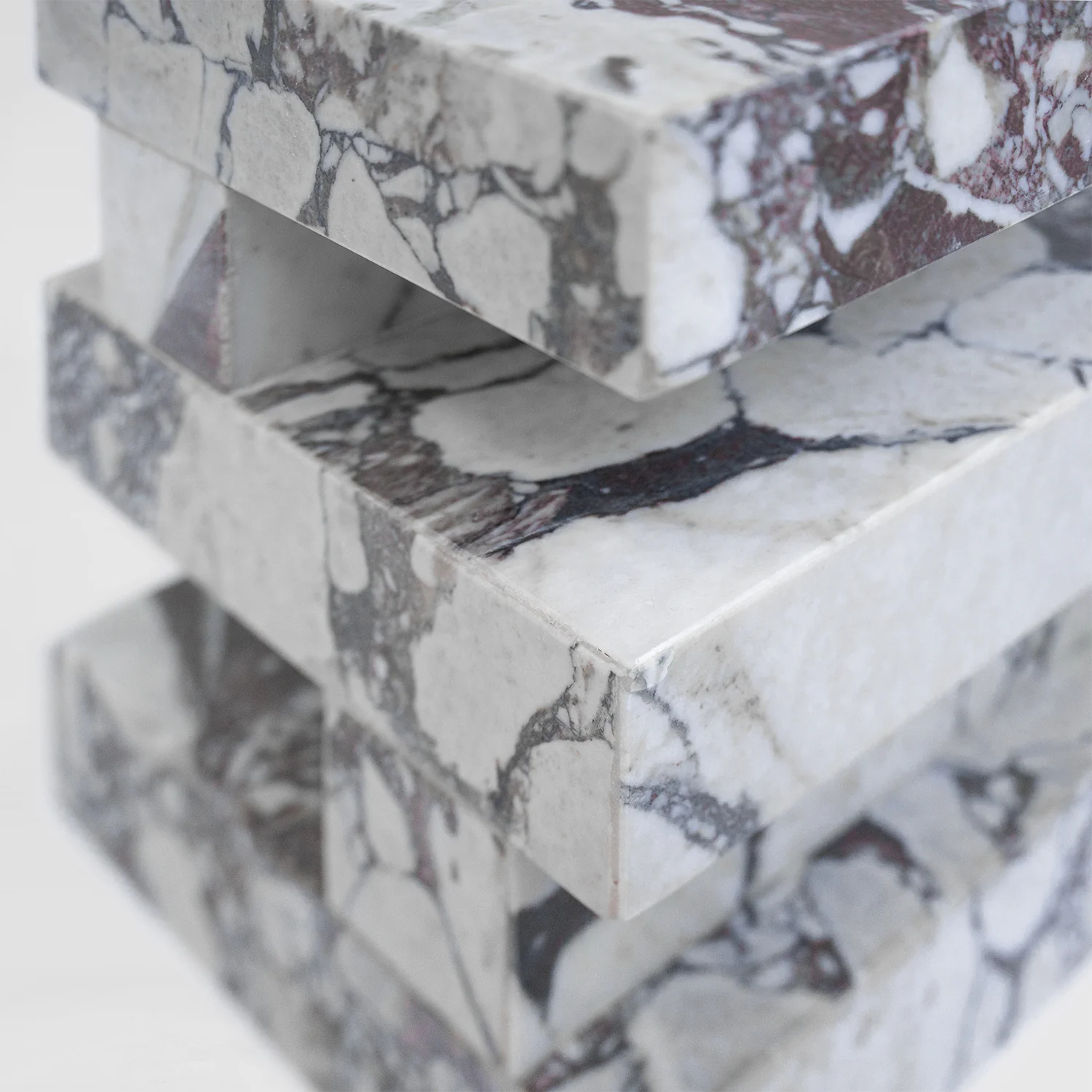 'S Y N C' CALACATTA SIDE TABLE - Image 11