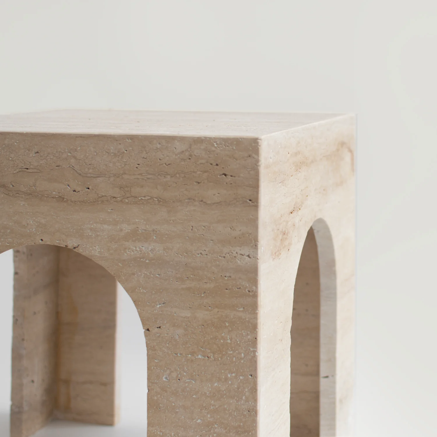 TRAVERTINE ARCH SIDE TABLE - Image 3