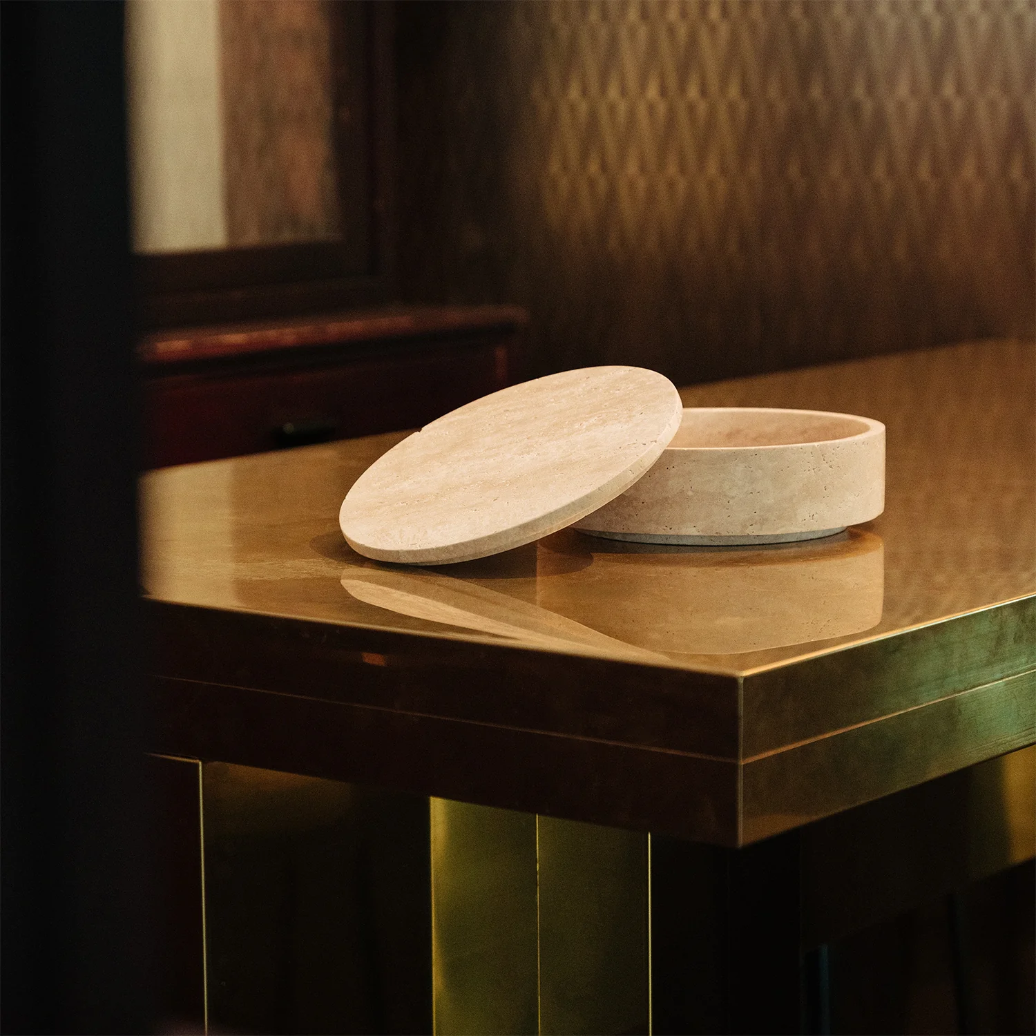 TRAVERTINE CYLINDER BOWL WITH LID - Image 5
