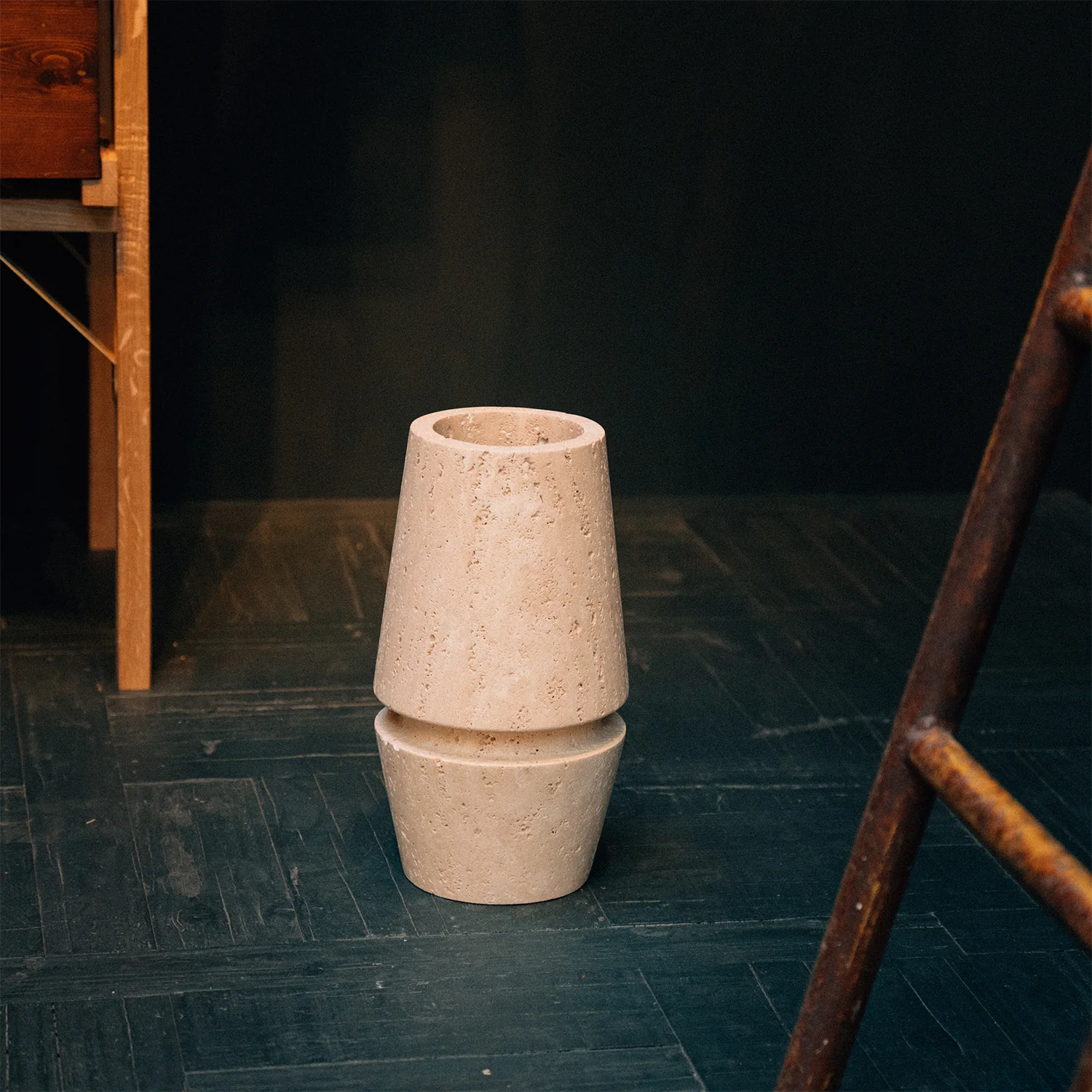 TRAVERTINE VASE 'MOTTO' - Image 7