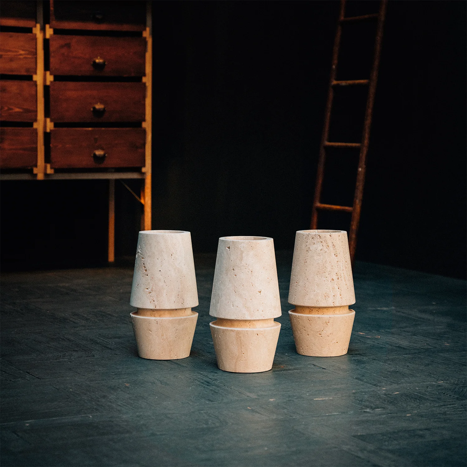 TRAVERTINE VASE 'MOTTO' - Image 8